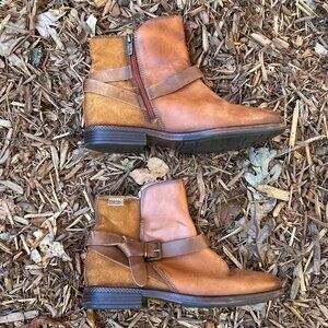 Pikolinos Ordino Ankle Boot